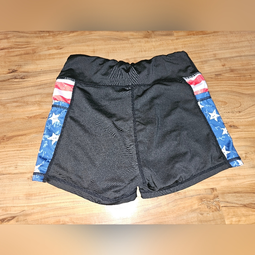 Meduim shorts - Picture 2 of 2